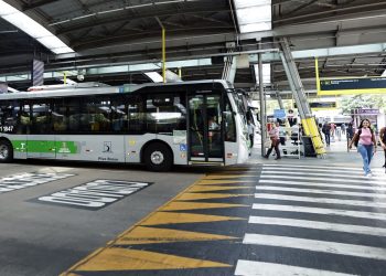 Servidor público é acusado de ser um dos depredadores de ônibus em SP