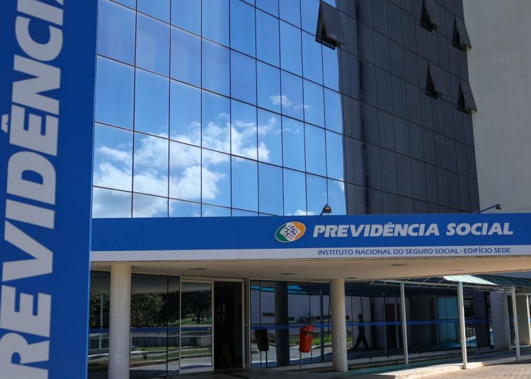 Senacon e INSS ampliam monitoramento de descontos de beneficiários