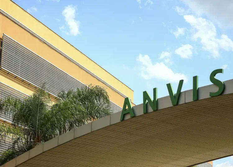 Anvisa aprova medicamento oral para tratar tumores cerebrais