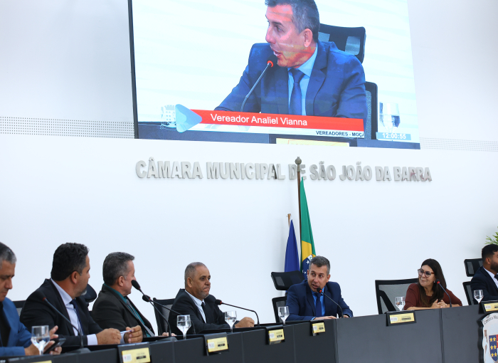 Câmara requer informações sobre estudo técnico para elaboração de projeto de contenção da erosão costeira em São João da Barra