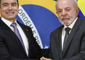 Brasil e Equador firmam acordos de cooperação contra a fome e pobreza