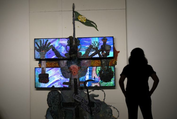 Exposição de artista maranhense exalta identidade latina e ancestral