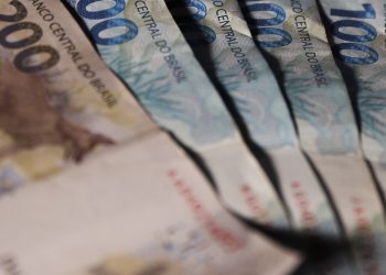 Lula sanciona isenção de IR para quem ganha até dois salários mínimos