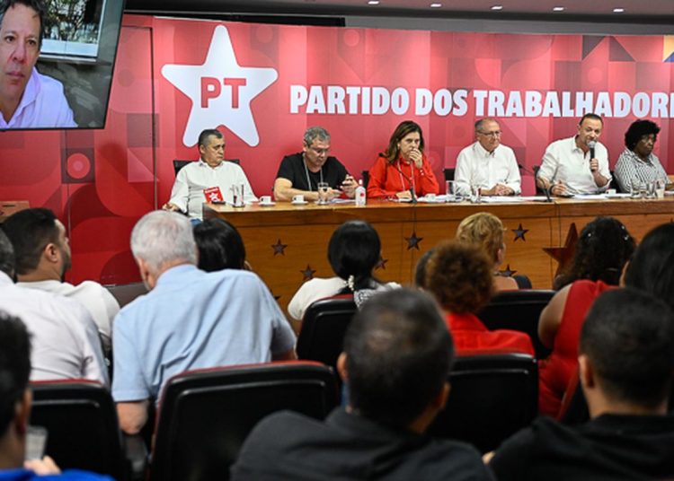 Alckmin afirma que investigação dos EUA tem fragilidade jurídica