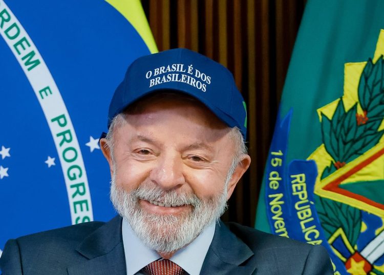 Lula pede diálogo aberto e franco com Trump, em artigo no NYT