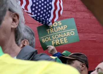 SP tem atos contra e a favor da anistia de Bolsonaro e golpistas