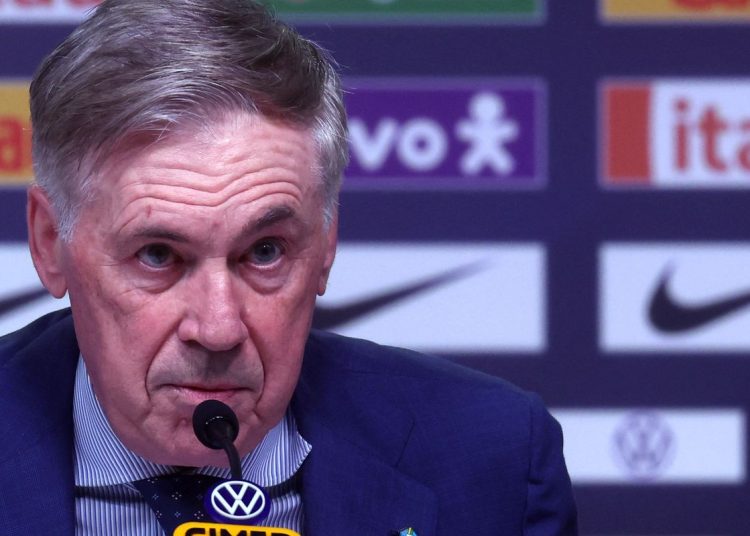 Ancelotti promete quatro atacantes em amistoso contra a França