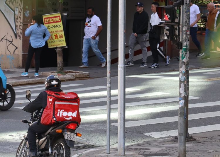 Salvador cria lei de entregas em condomínios residenciais e comerciais
