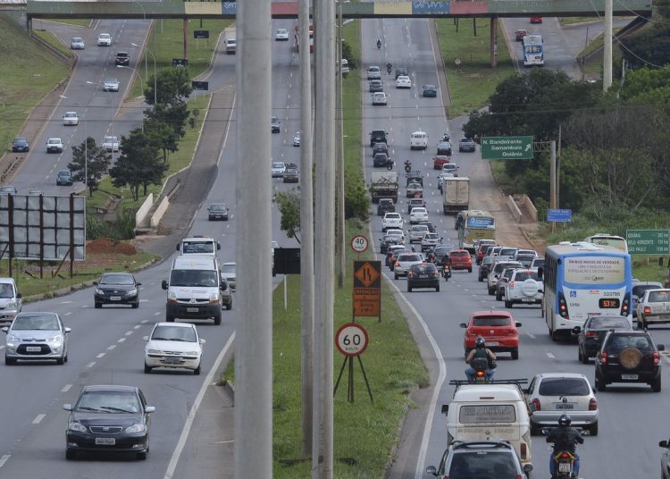Número de roubos e furtos de veículos em SP cai 37,3% no 1º trimestre