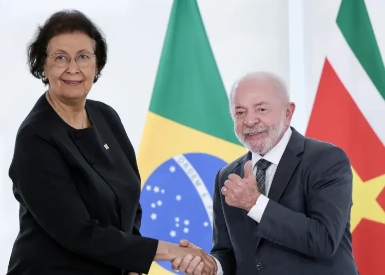 Brasil e Suriname vão negociar acordo para ampliar comércio