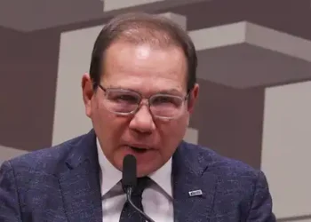 Câmara distrital aprova projeto de socorro ao BRB