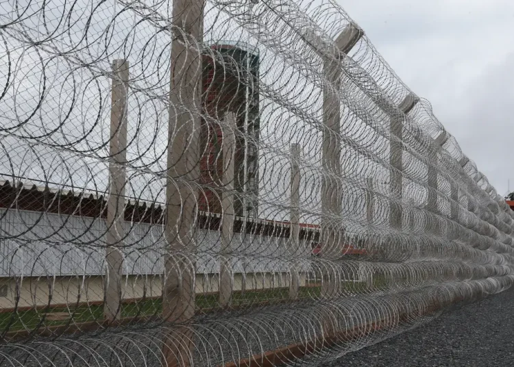 Penitenciária de Campo Grande adota padrão de segurança máxima