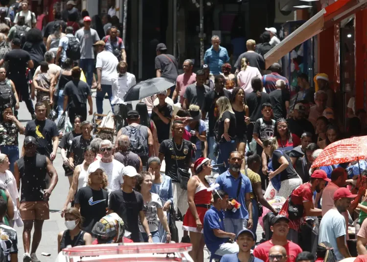 Consumidores podem renegociar dívidas bancárias até 31 de agosto