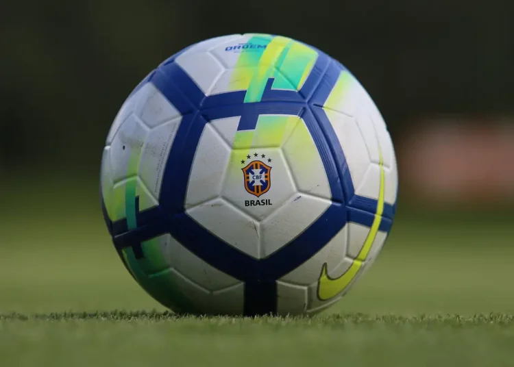 Palmeiras perde e Flamengo empata no fim de semana do Brasileirão