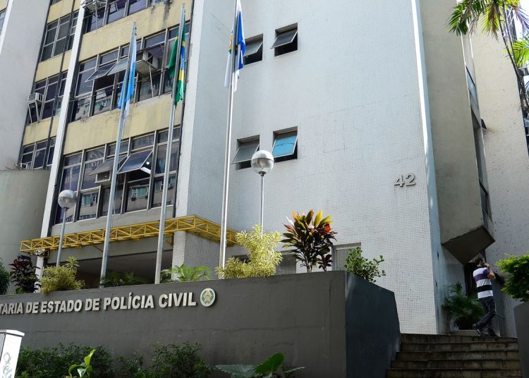 Policial civil é morto com tiro na cabeça na Zona Norte do Rio