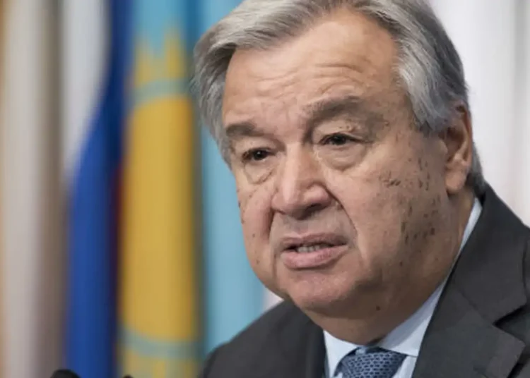 Em visita inédita à Síria, Guterres prega estabilidade