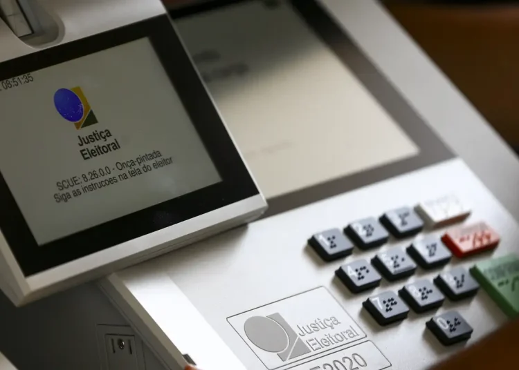 País tem 158 milhões de brasileiros aptos a votar em 2026