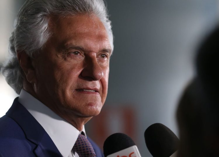 PSD oficializa candidatura de Caiado à presidência da República