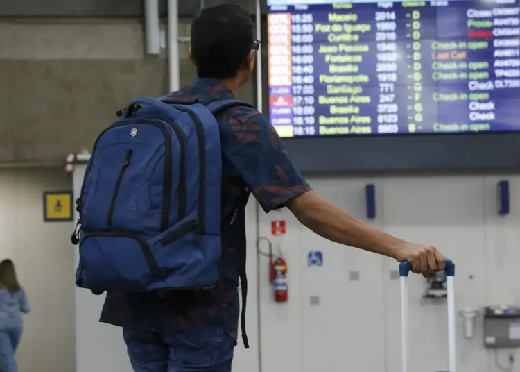 Novo sistema alfandegário agiliza desembarque de viajantes