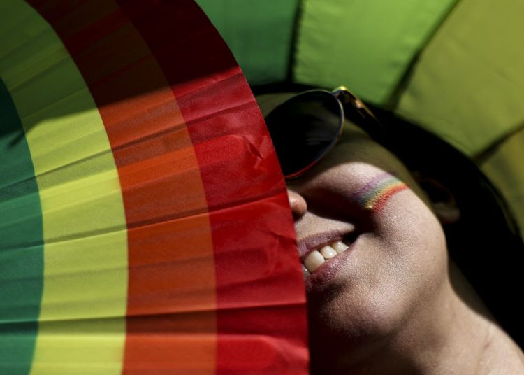 Parada do Orgulho LGBT+ começa logo mais na Esplanada dos Ministérios