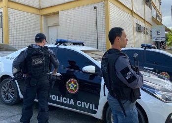 Polícia do Rio prede suspeitos em ofensiva contra o Comando Vermelho