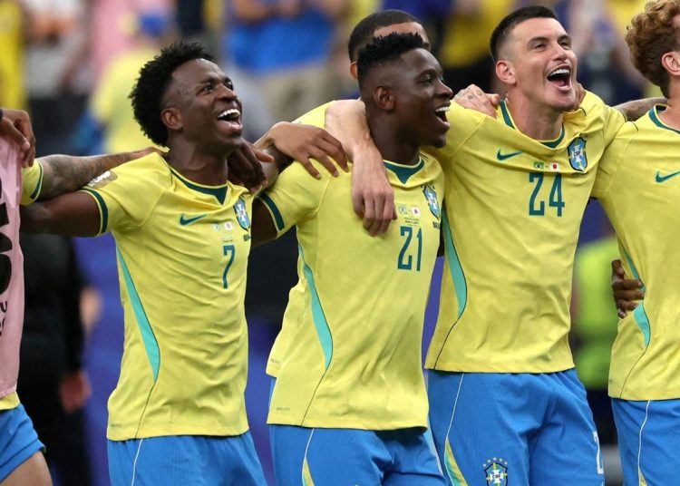 Brasil vem forte para encarar a Noruega pelas oitavas, diz Ancelotti