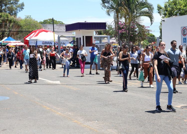 Concursos públicos seguem previstos durante período eleitoral