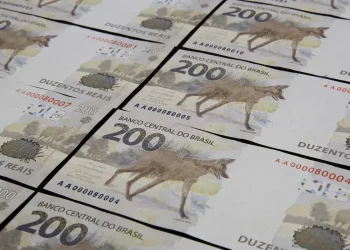 CVM multa Vorcaro em R$ 20 milhões por fraude em fundo imobiliário