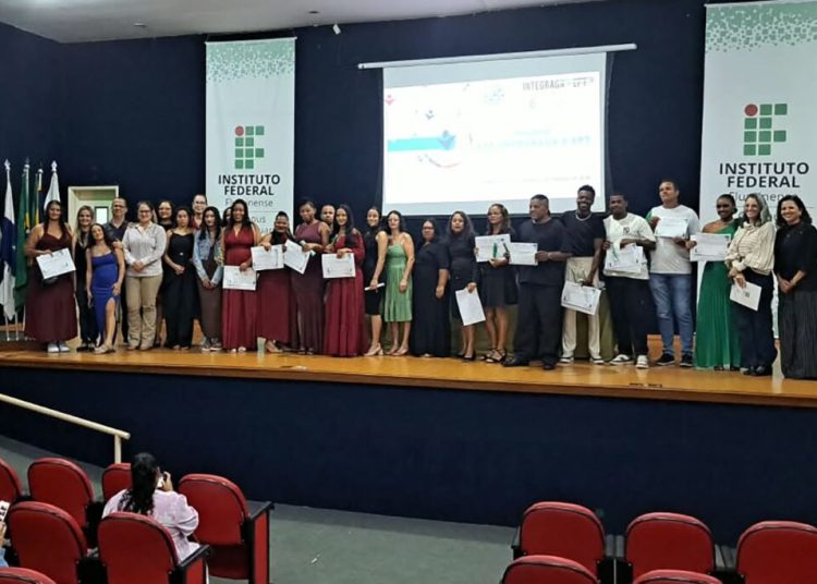 Tardezinha da Saúde atende idosos do Clube da Terceira Idade nesta quinta-feira