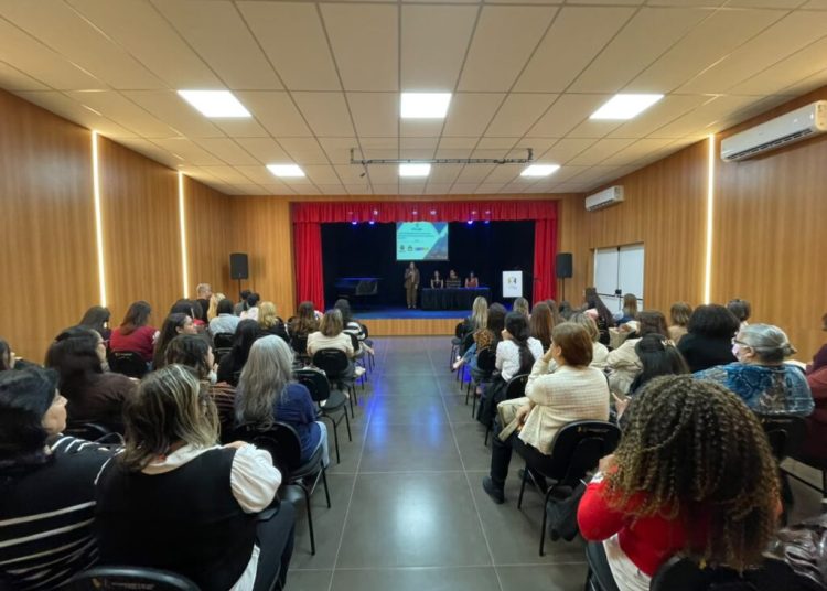PU Central promove palestras educativas e orienta usuários sobre saúde e prevenção