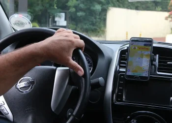 Conselho regulamenta crédito para taxistas e motoristas de aplicativo