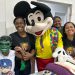 Caravana da alegria leva diversão para as crianças da clínica pediátrica do HFM