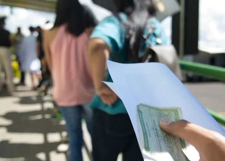 Maior local de votação de São Paulo teve filas longas